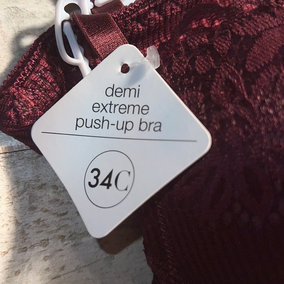 Rene Rofe Bra Set - Picture 6 of 6